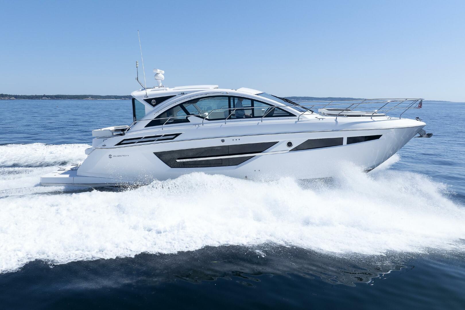 2021 Cruisers Yachts "Wicked Nauti" - photo 2