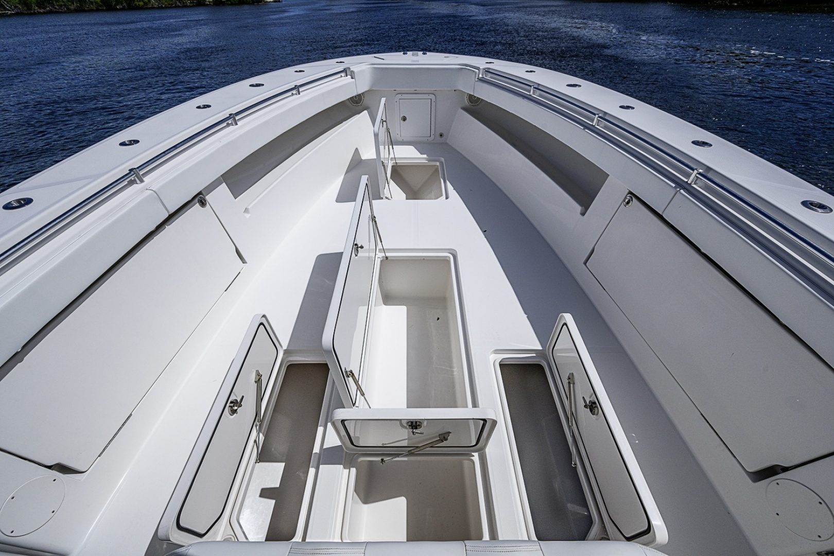 2015 Invincible 42 Open Fisherman - photo 2