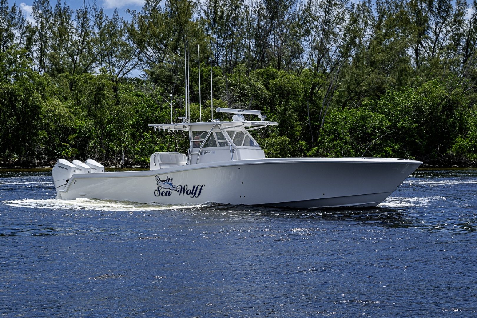 2015 Invincible 42 Open Fisherman - photo 1