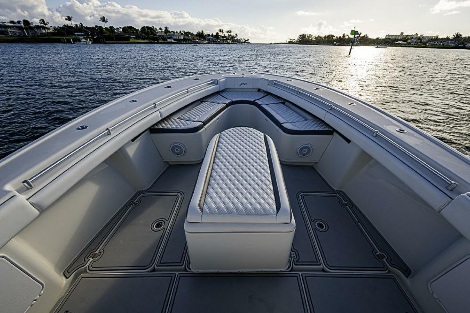 2011 Yellowfin 39 Offshore "QUEST" - photo 3