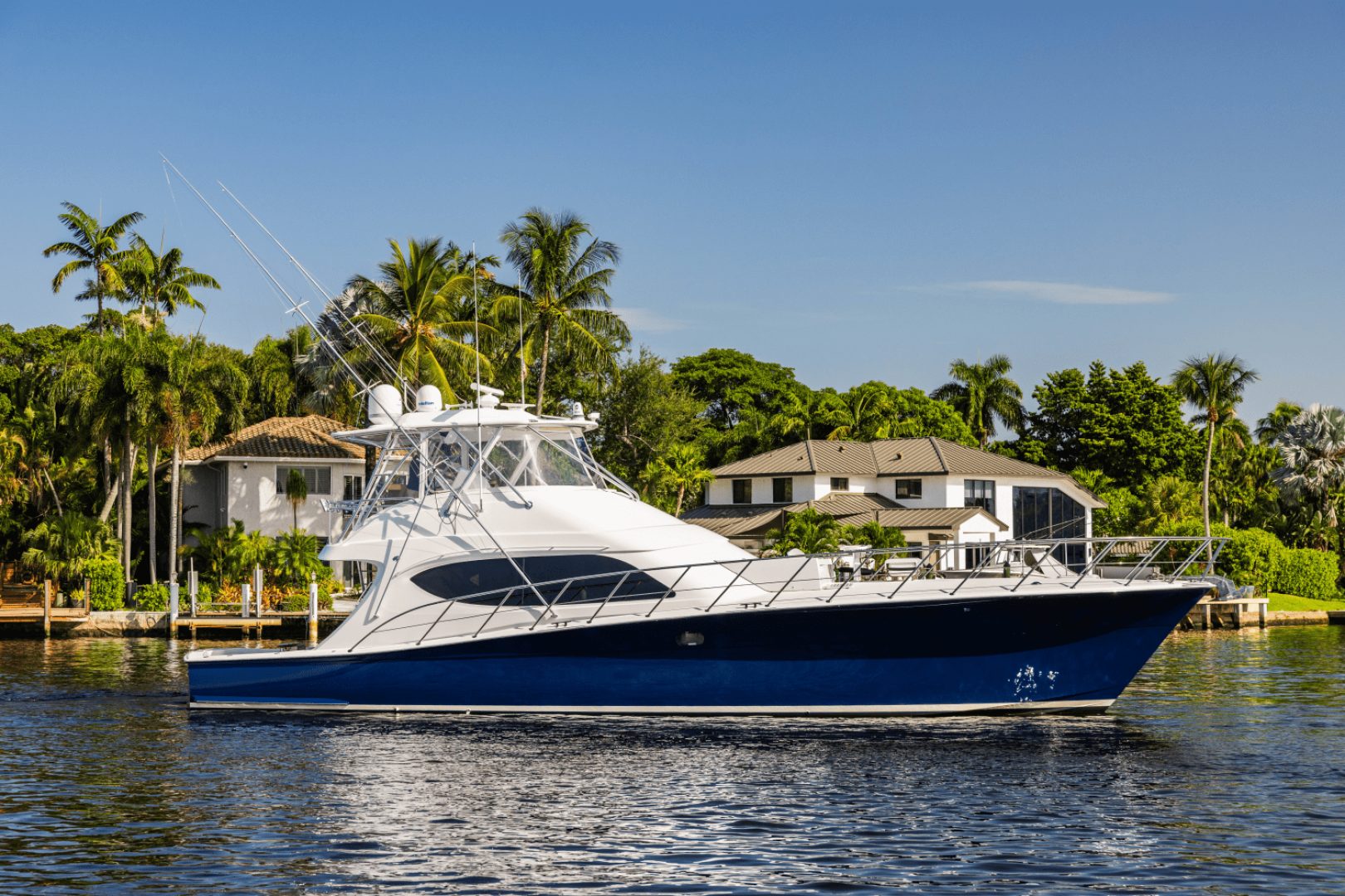 2015 Hatteras GT63 - photo 1