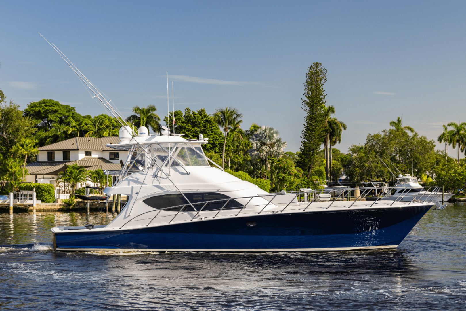 2015 Hatteras GT63 - photo 3