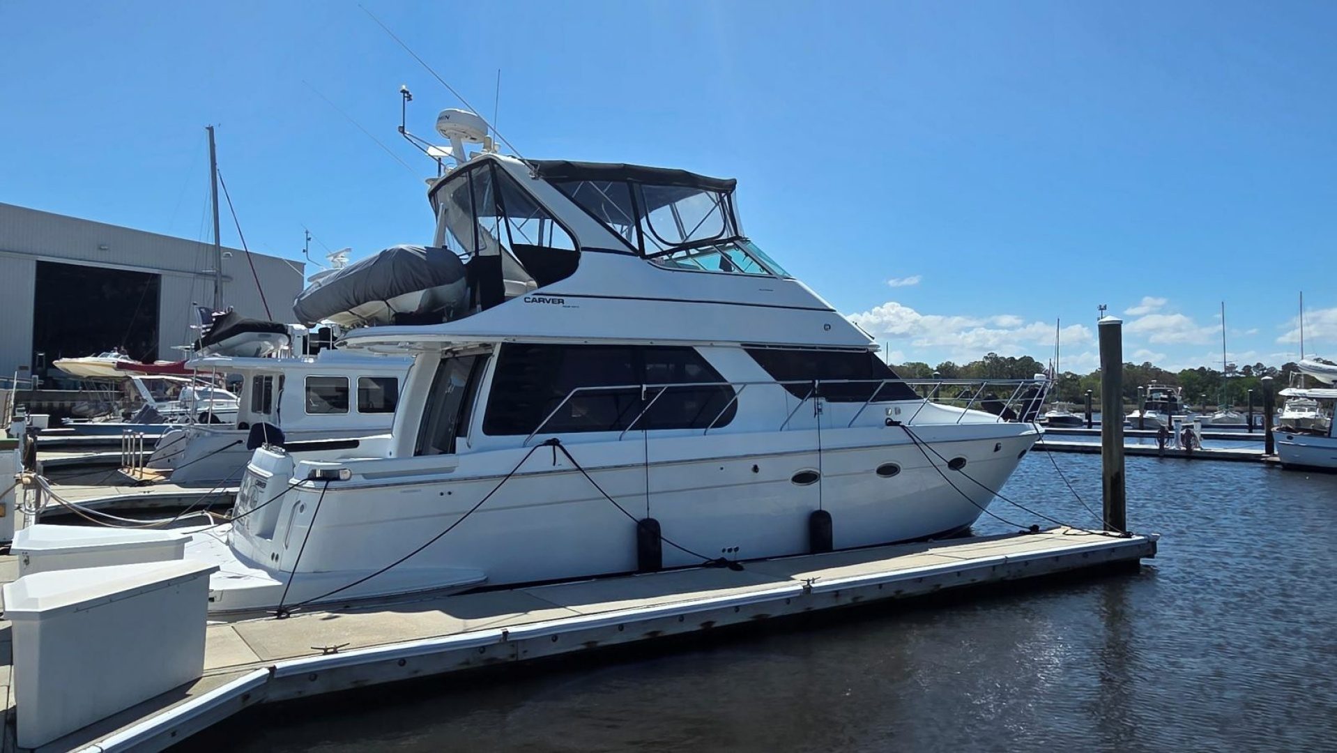 2000 Carver 450 Voyager Pilothouse "Morning Star" - photo 2