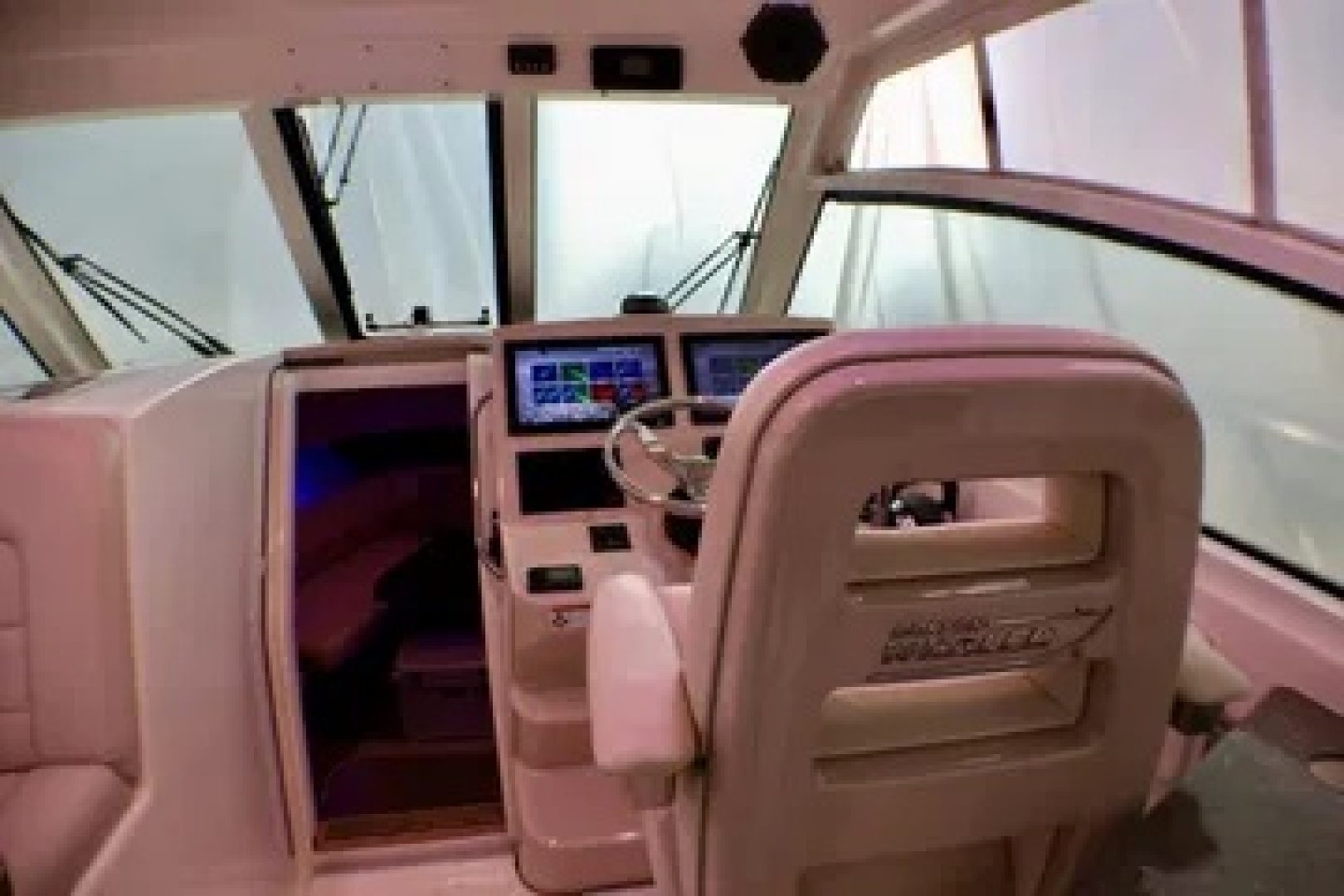 2020 Boston Whaler Conquest "LINDA LEE" - photo 2