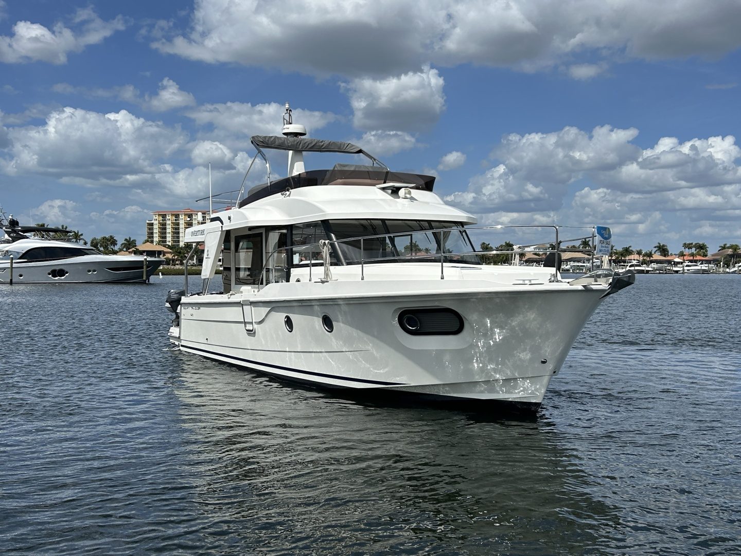 2022 Beneteau ST "OVERTURE" - photo 2