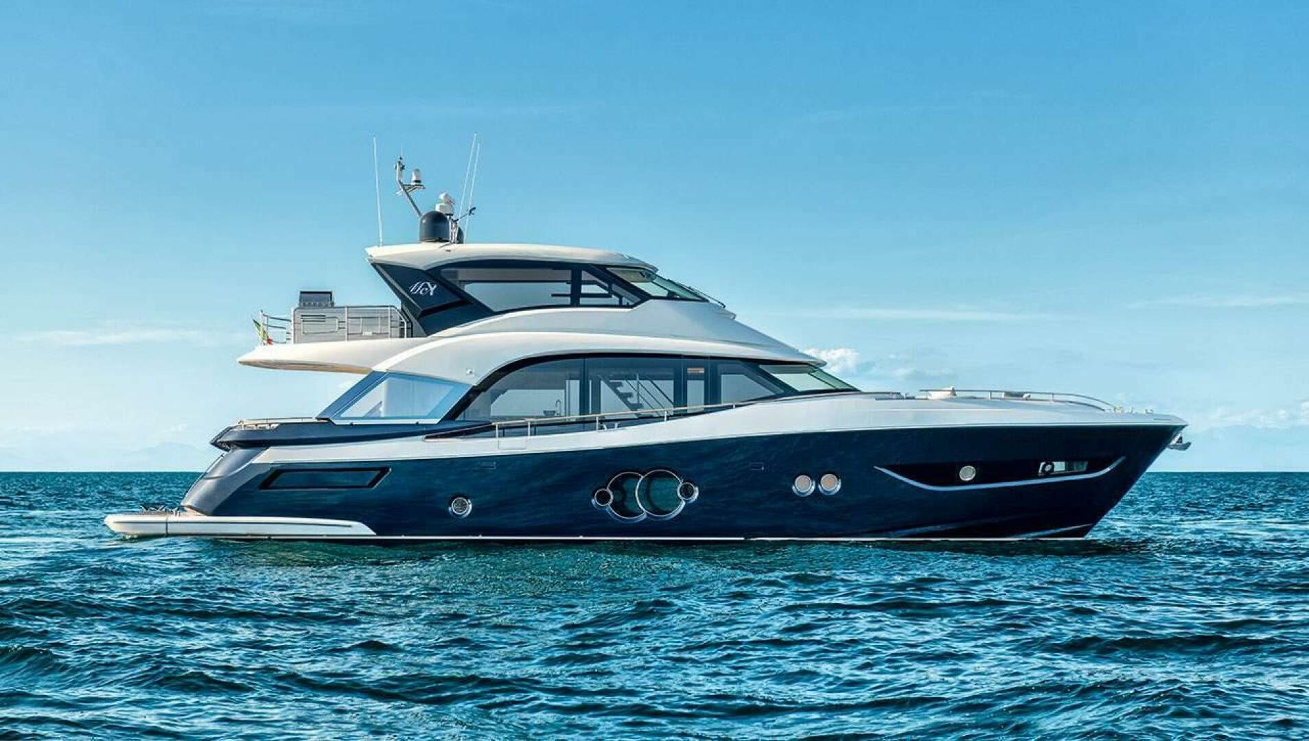 2021 Monte Carlo Yachts MCY 76 Skylounge - photo 1