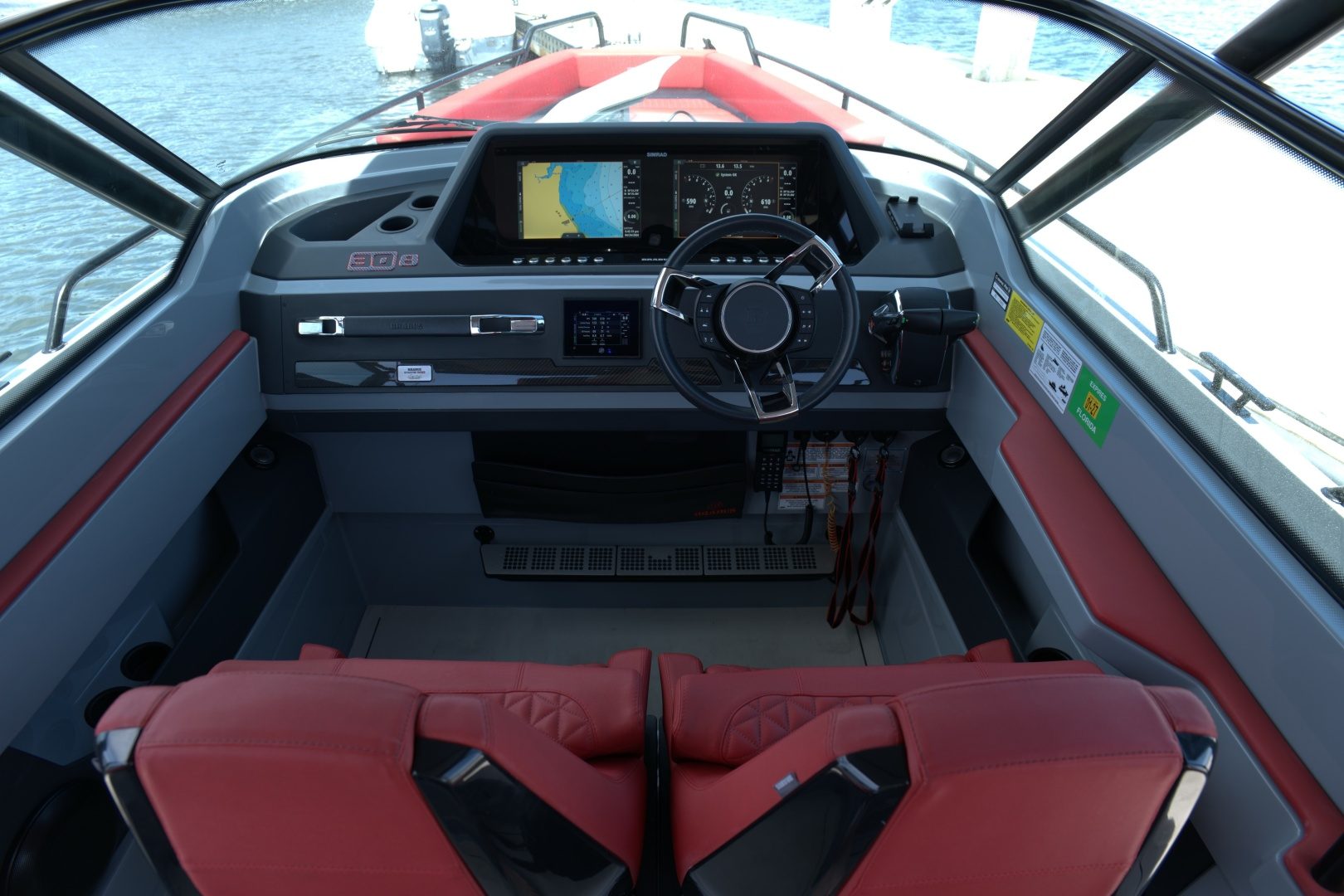2023 Axopar 31 Brabus Shadow 500 - photo 1