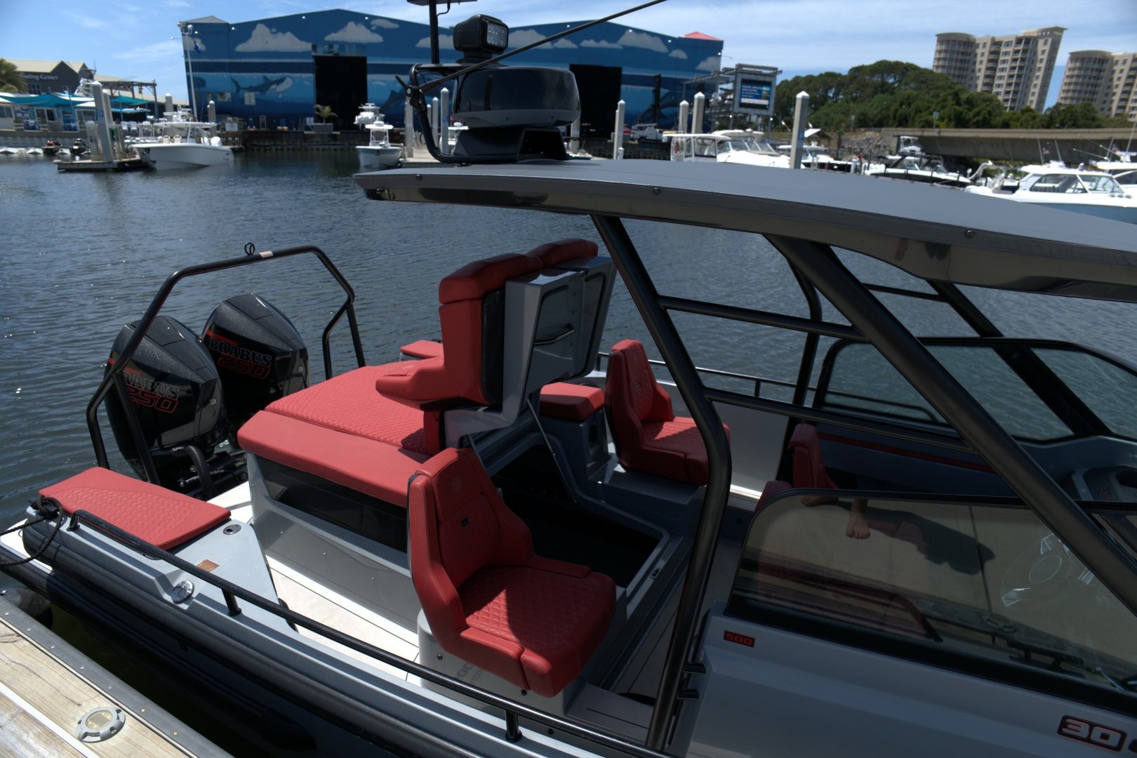 2023 Axopar 31 Brabus Shadow 500 - photo 3
