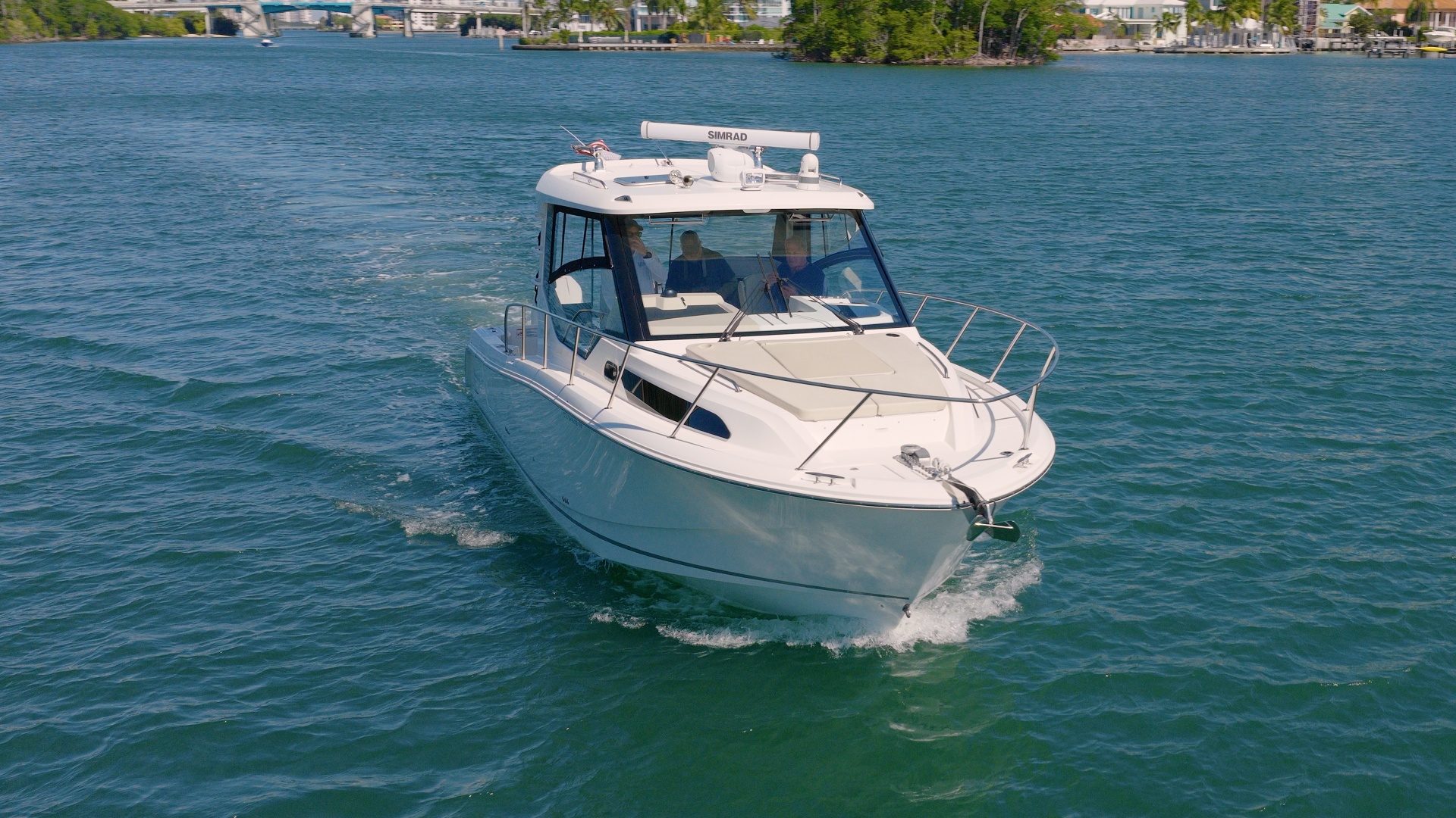 2023 Boston Whaler Conquest - photo 3