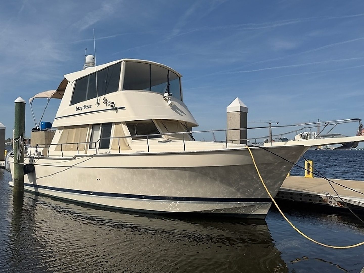 2006 Mainship 43 Trawler "Lazy Daze" - photo 2