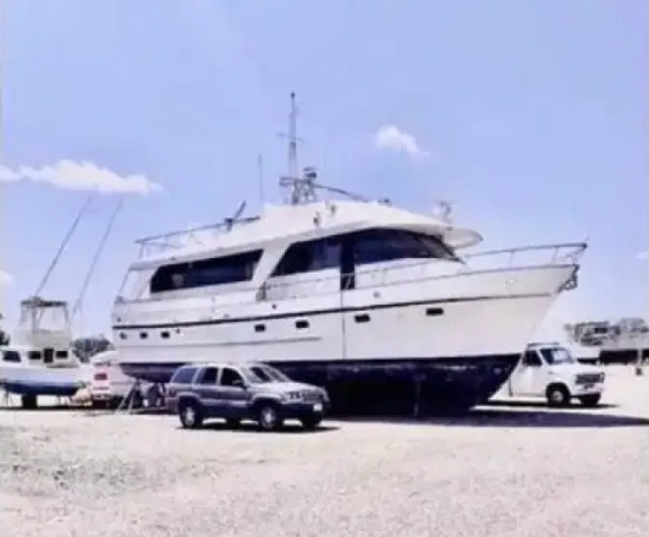 1983 Sea Ranger MKII Pilothouse Flybridge Trawler - photo 1