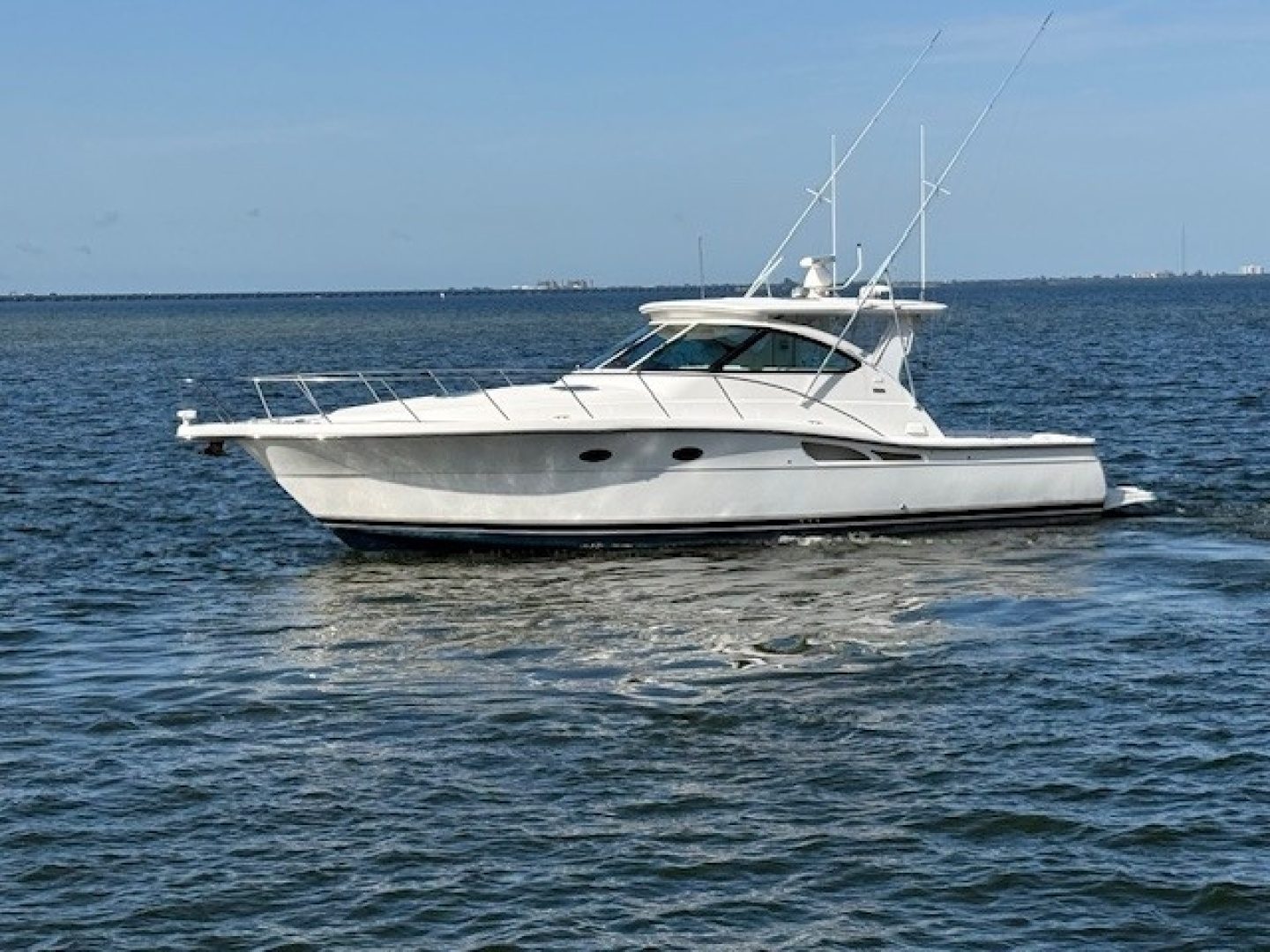 2007 Tiara Yachts 4200 Open "Property Damage" - photo 3