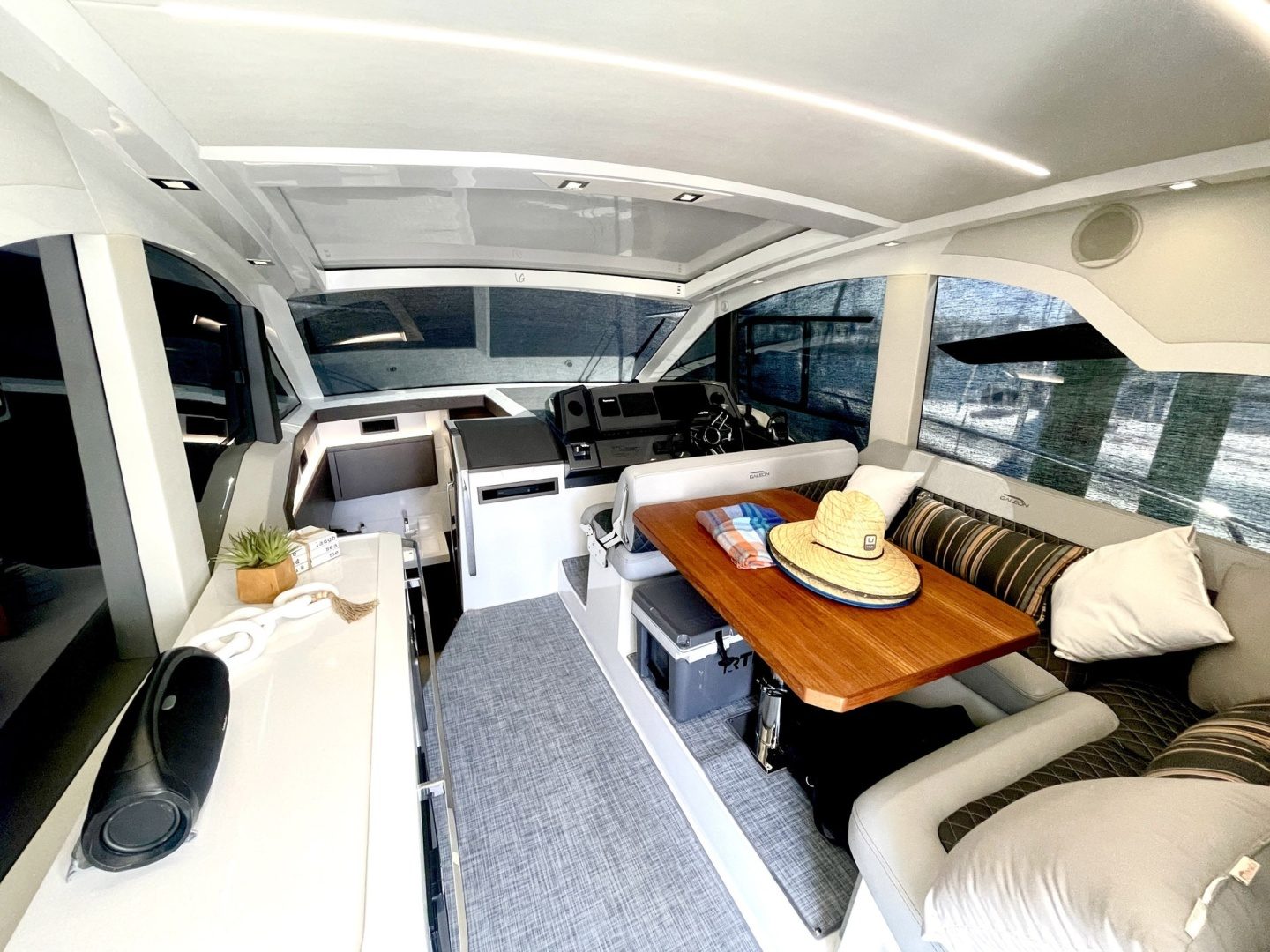 2020 Galeon 425 HTS - photo 3