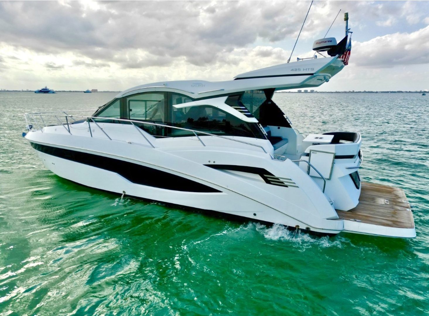 2020 Galeon 425 HTS - photo 1