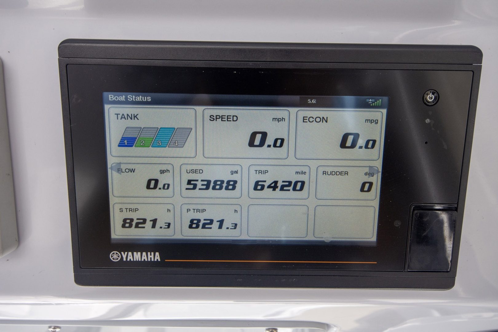 2019 Everglades 340 Dual Console - photo 3