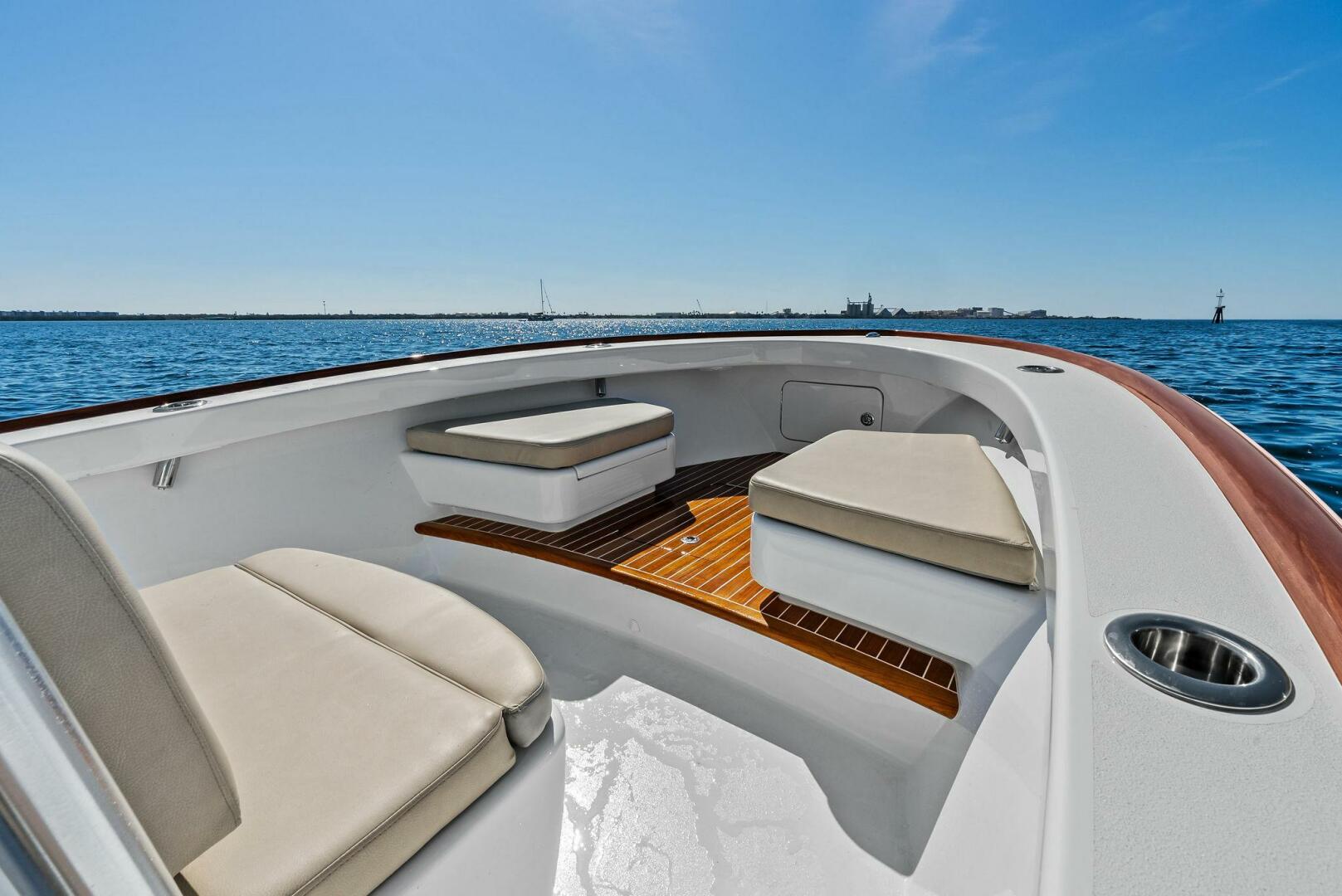 2024 Custom Center Console 26 High Ground Boatworks - photo 2