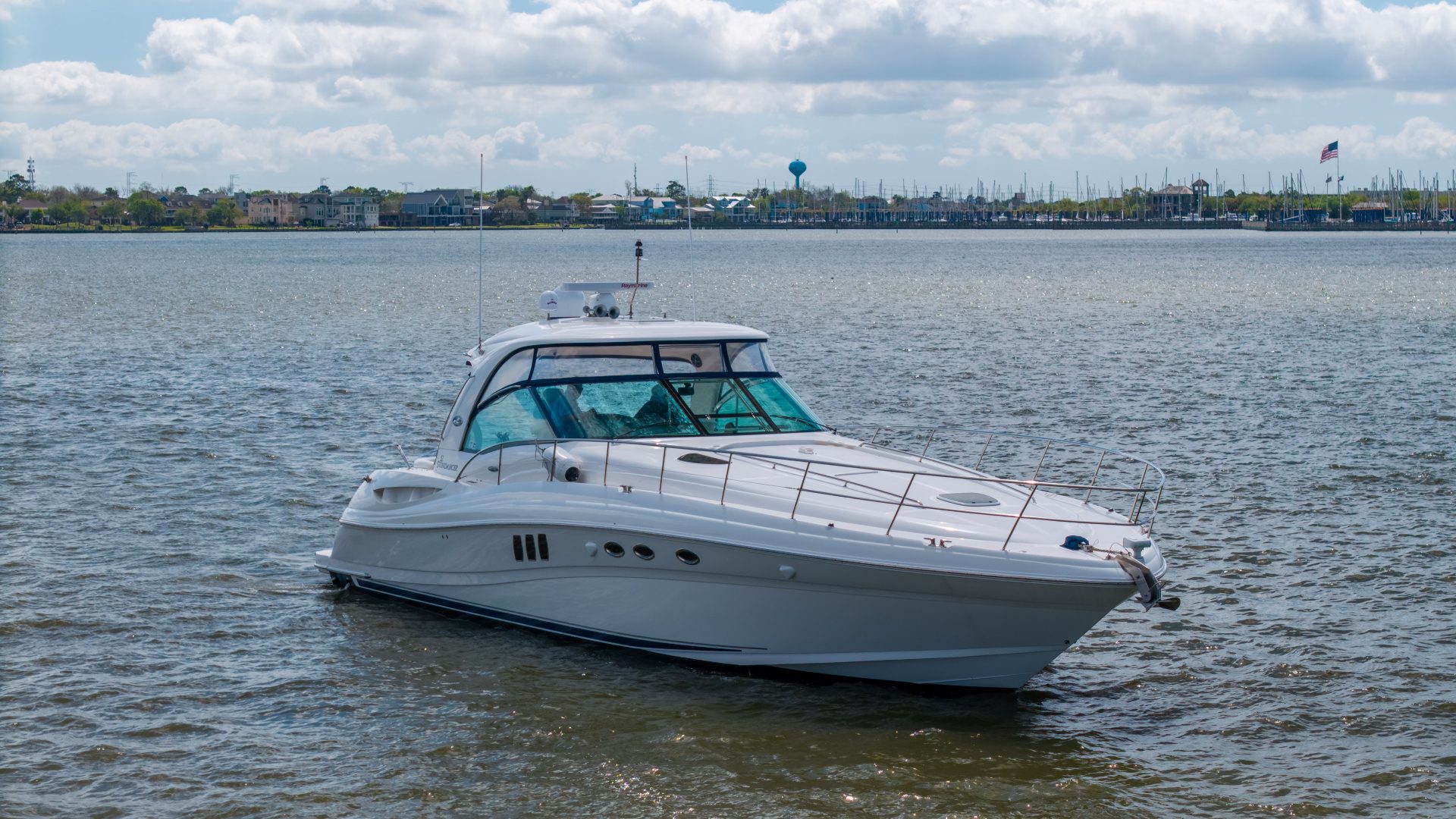 2009 Sea Ray 52 SUNDANCER - photo 1