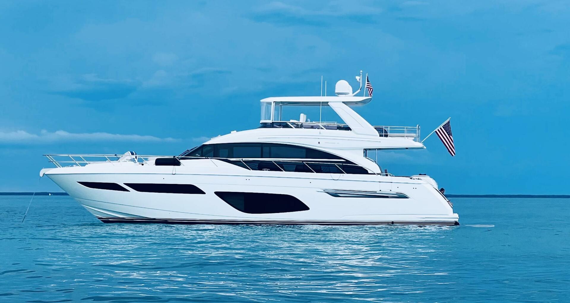 2021 Princess F70 - photo 1