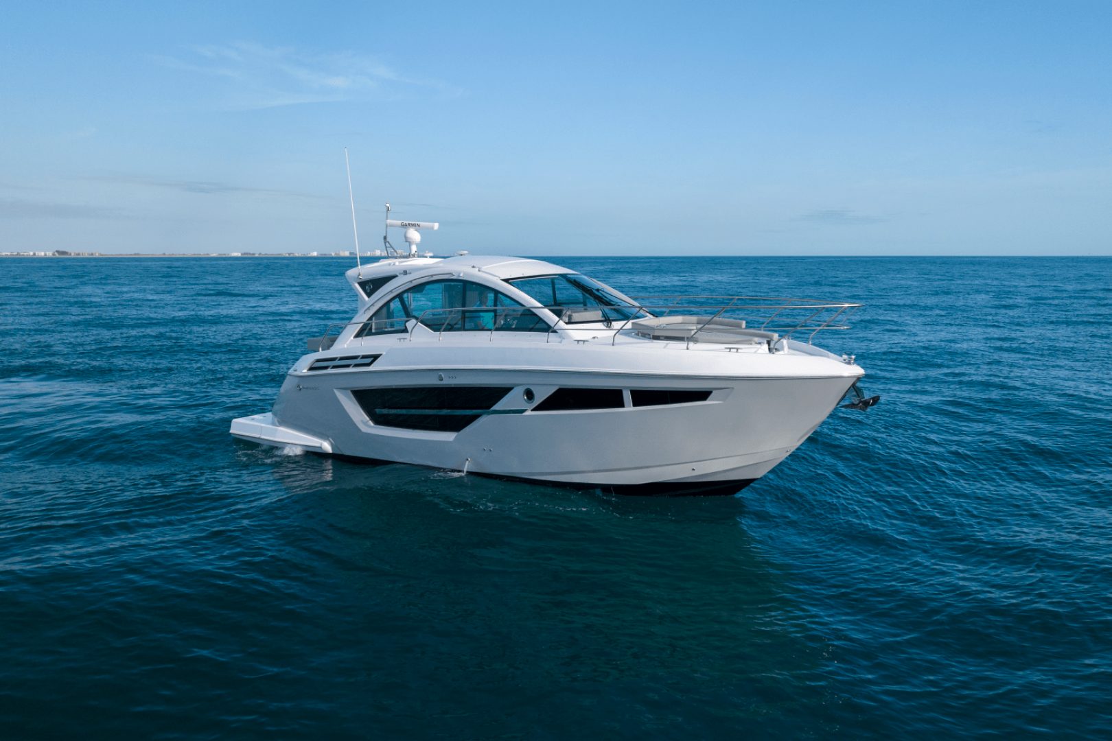 2025 Cruisers Yachts 50 Cantius - photo 2