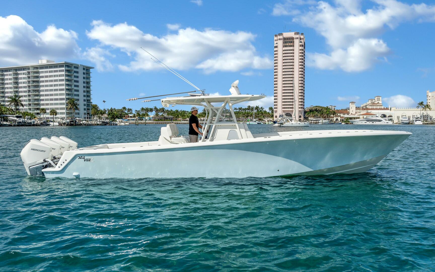 2019 SeaVee 390Z - photo 1