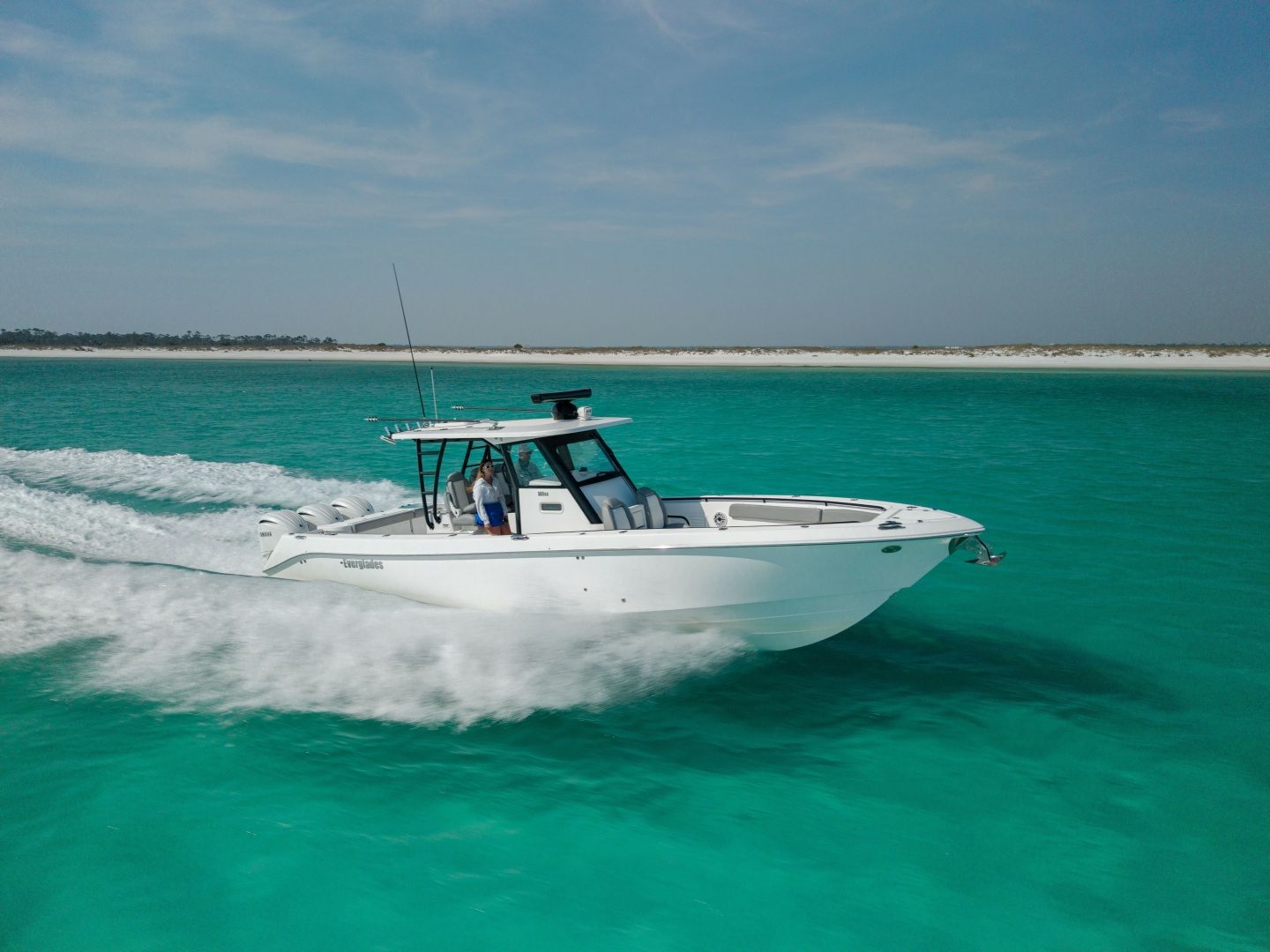 2023 Everglades 365 CC - photo 1