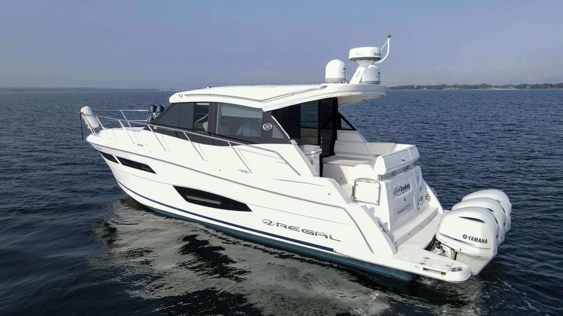 2020 Regal 38 XO - photo 3