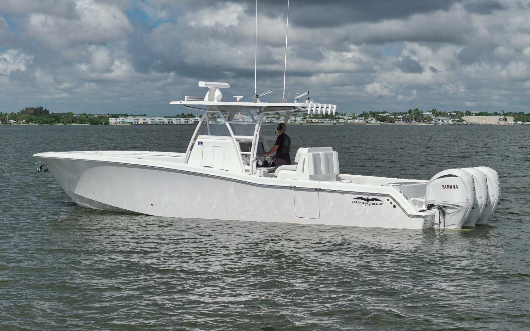 2018 Invincible 36 Open Fisherman "INVINCIBLE" - photo 2