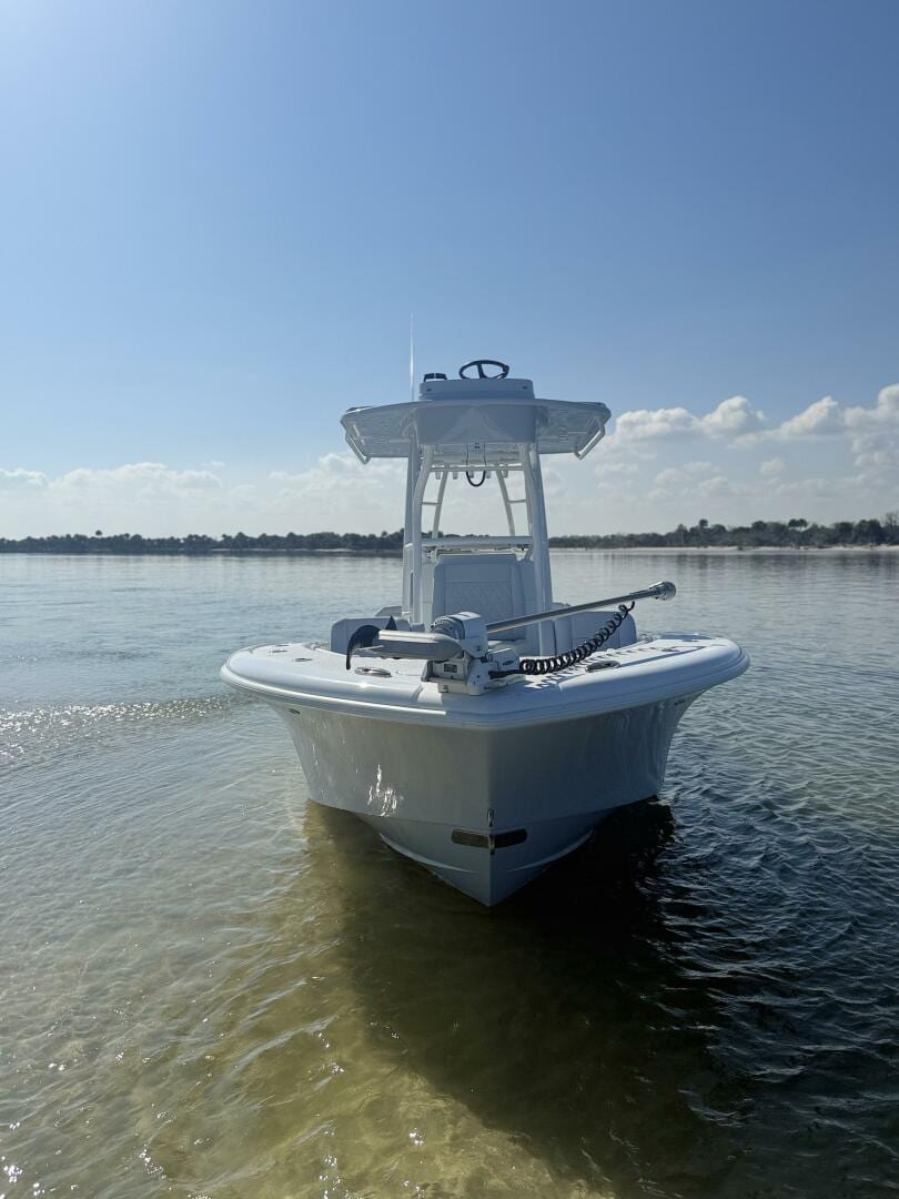 2025 Yellowfin 26 Hybrid - photo 2