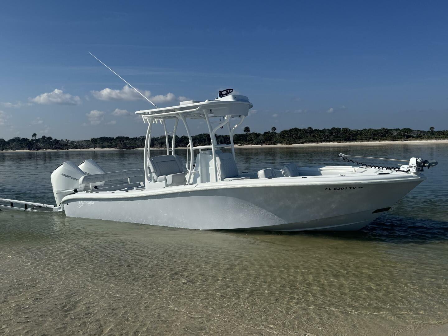 2025 Yellowfin 26 Hybrid - photo 1
