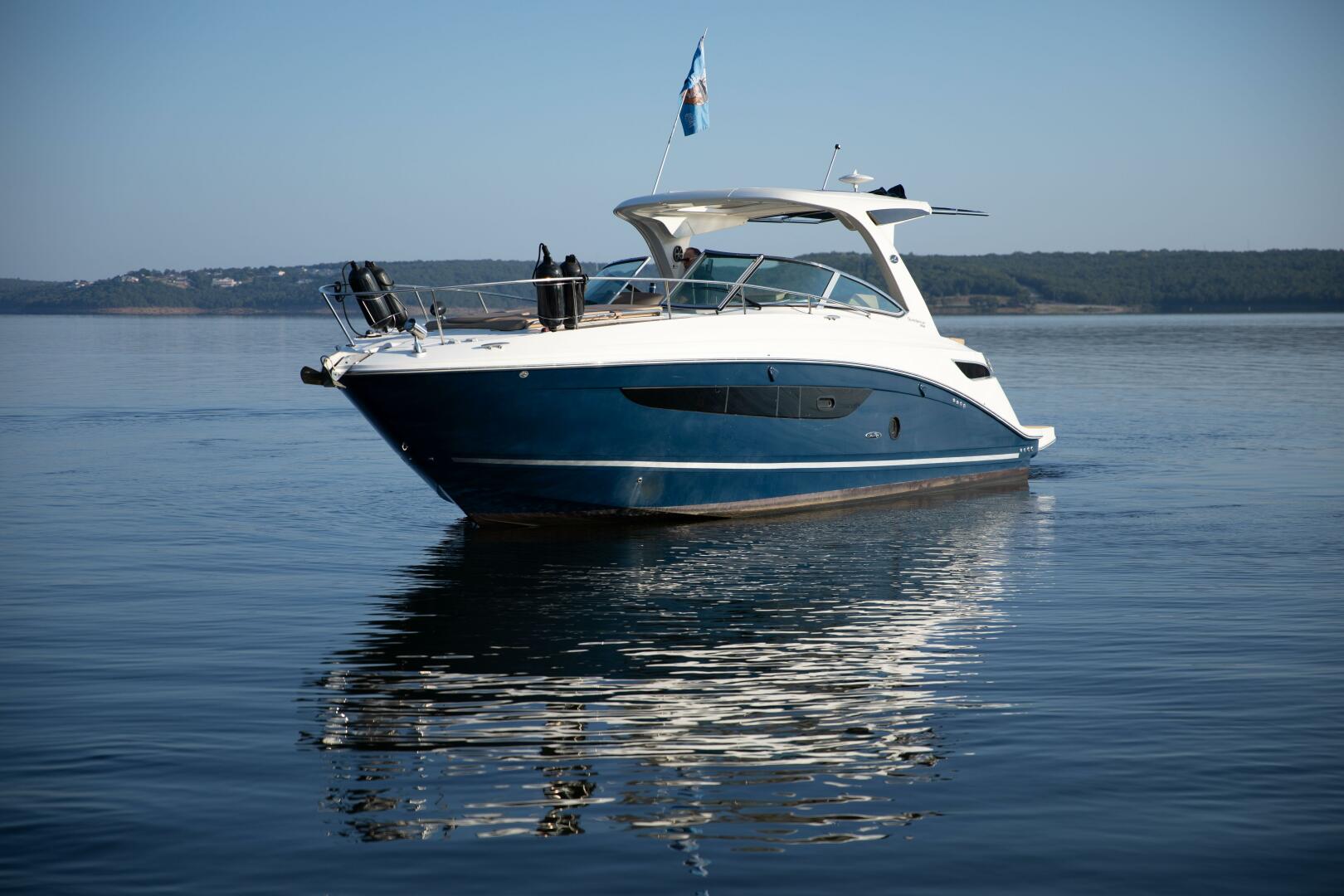 2016 Sea Ray 350 Sundancer - photo 1