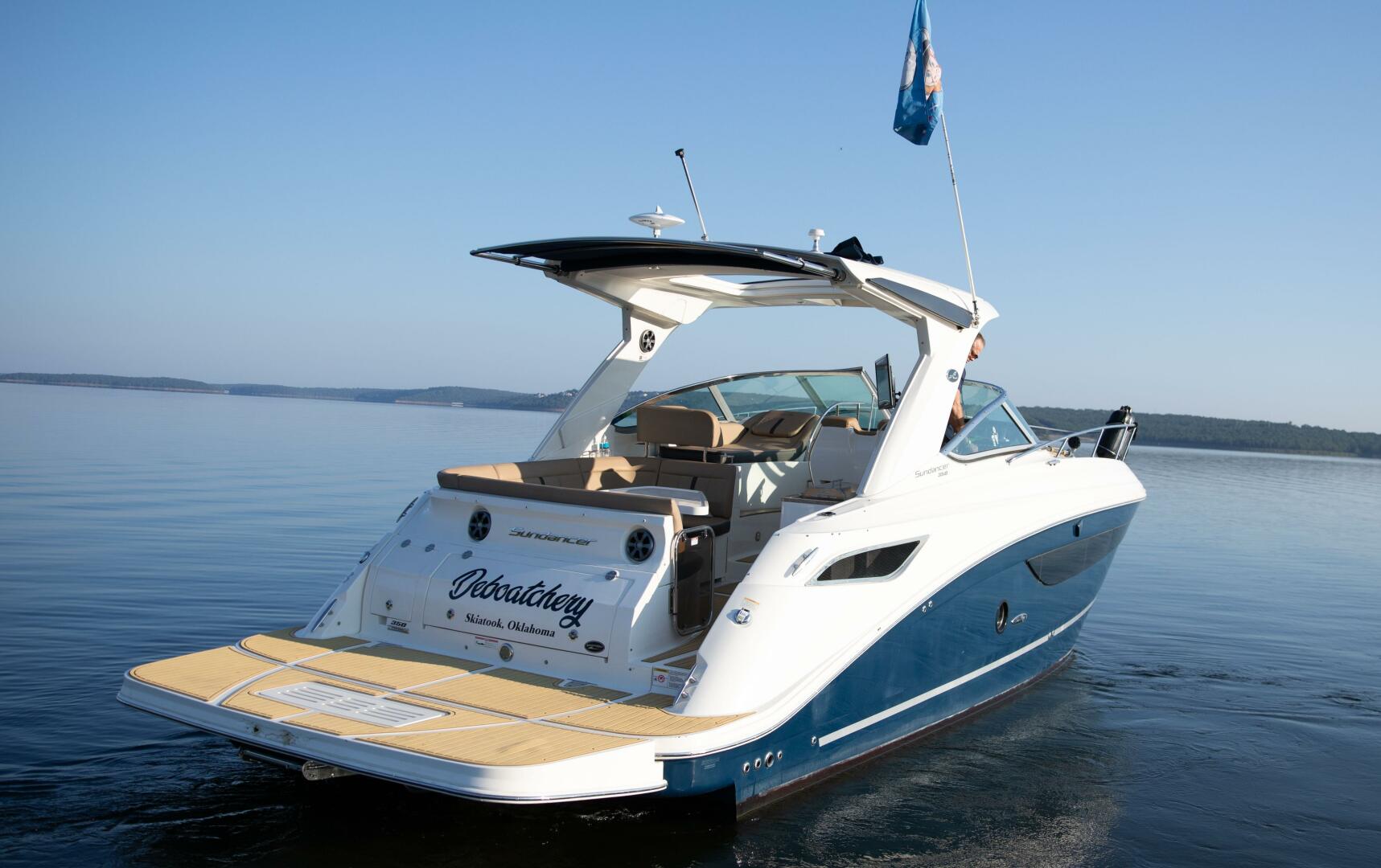 2016 Sea Ray 350 Sundancer - photo 3