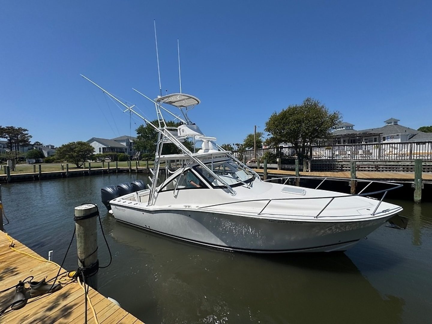 2022 Albemarle 30 Express - photo 3