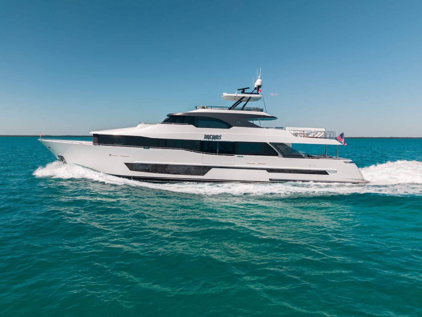 2022 Ocean Alexander 37L - photo 3