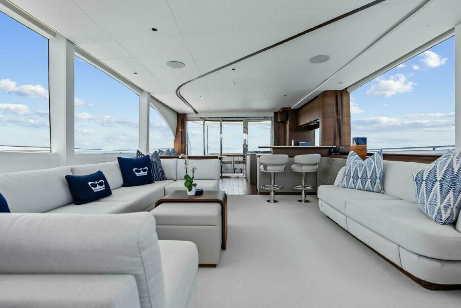 2024 Princess Y72 Motor Yacht - photo 3