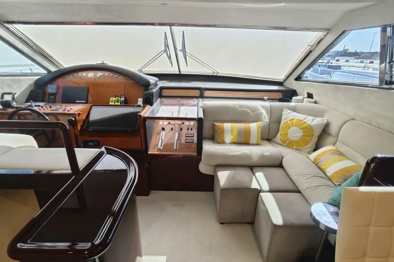 2002 Ferretti Yachts 720 - photo 3
