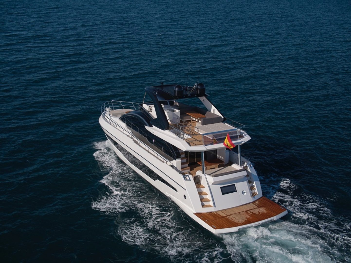 2021 Astondoa 66 Flybridge - photo 2