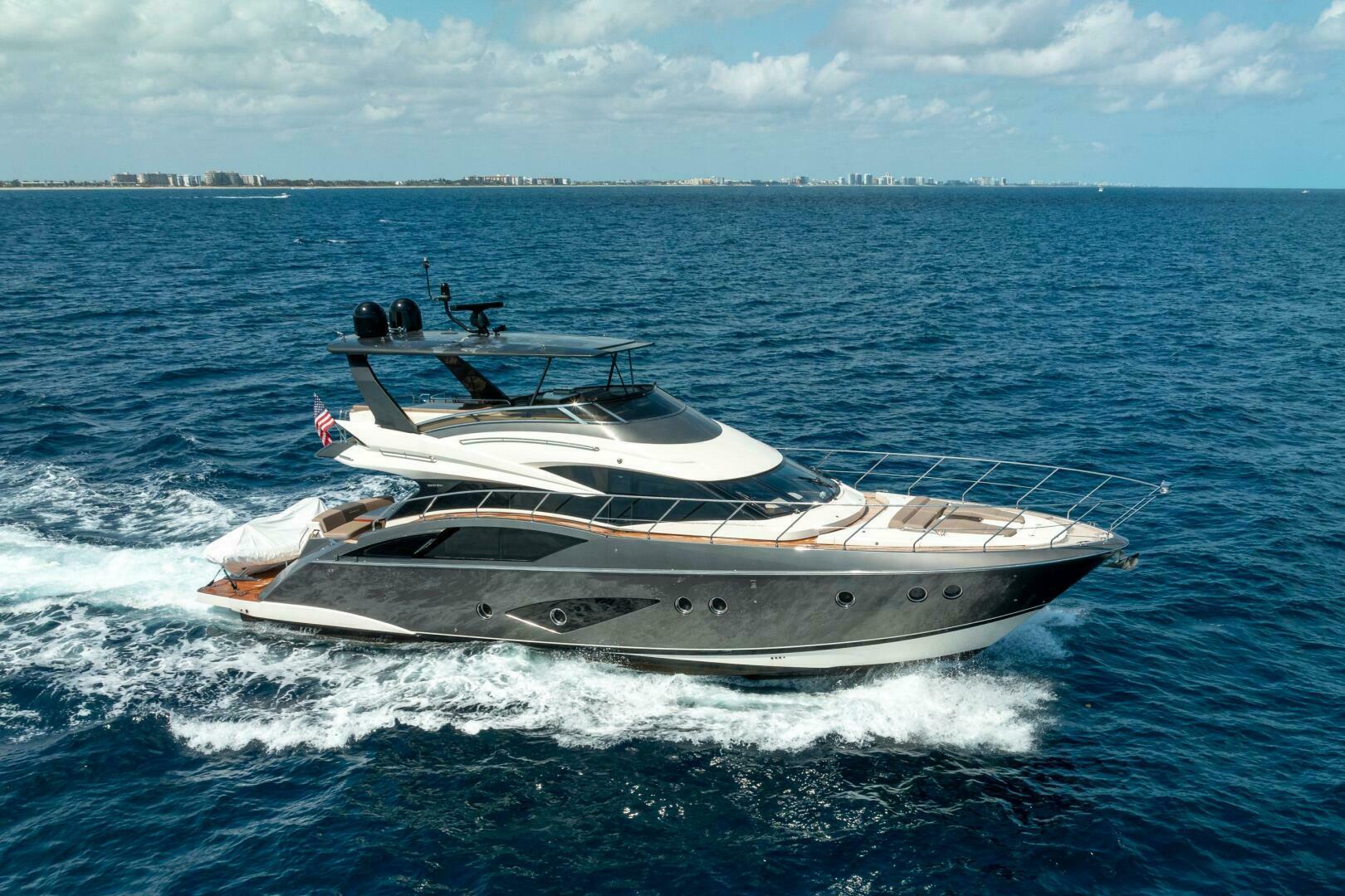 2016 Marquis 660 Sport Yacht - photo 1