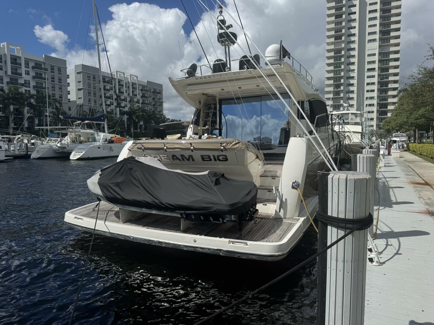 2013 Prestige 550S - photo 3