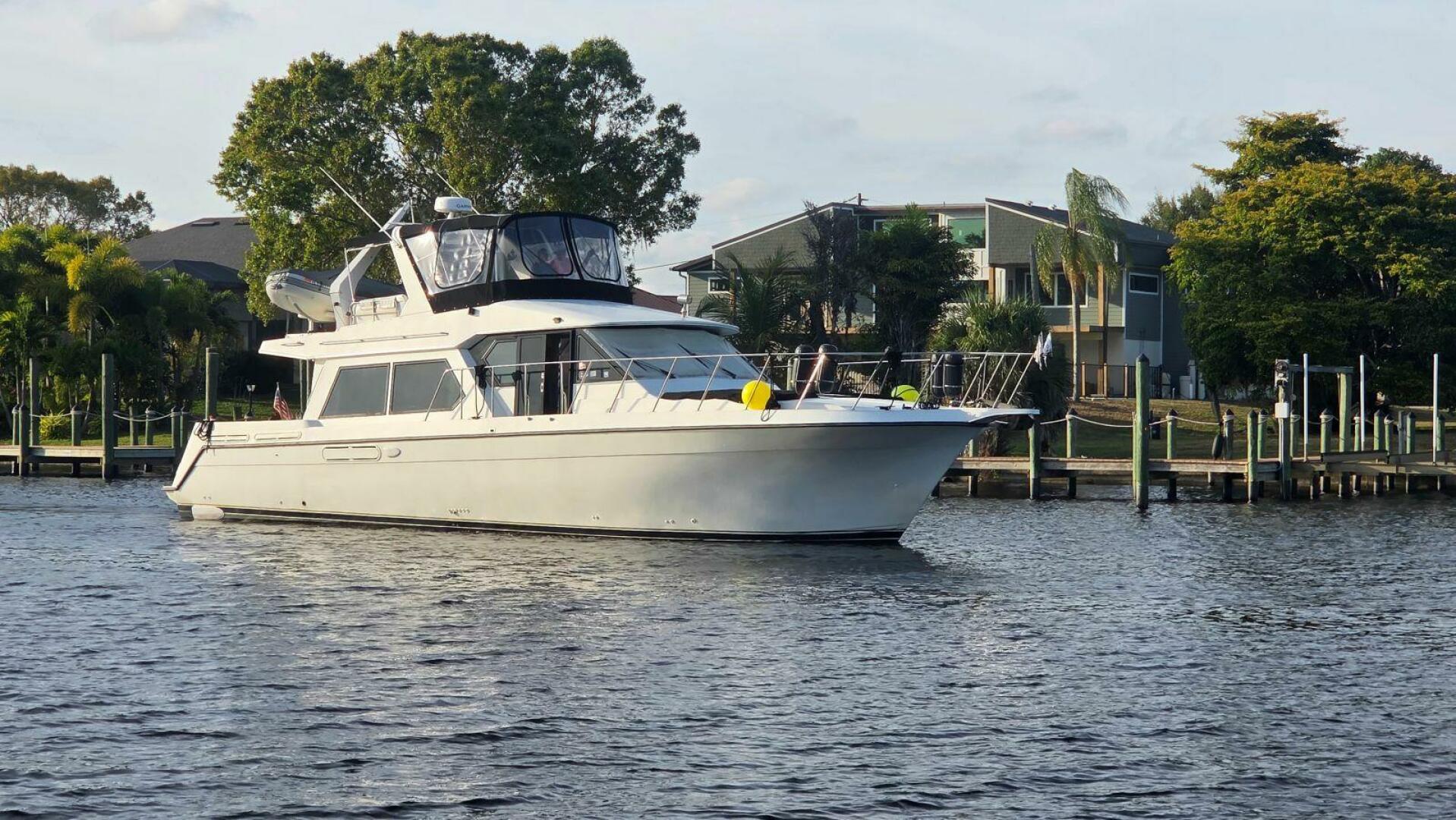 1998 Navigator 5300 "Toes in the Water" - photo 2