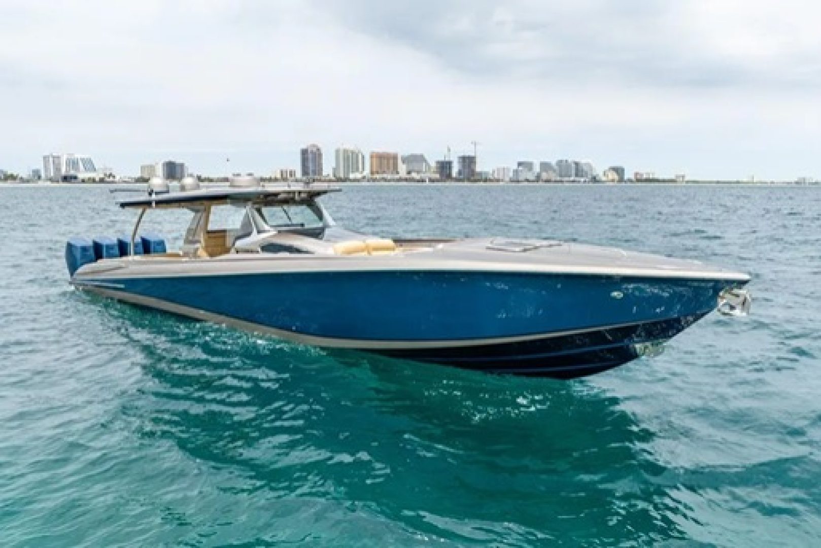 2020 Nor-Tech 550 SPORT CENTER CONSOLE - photo 2