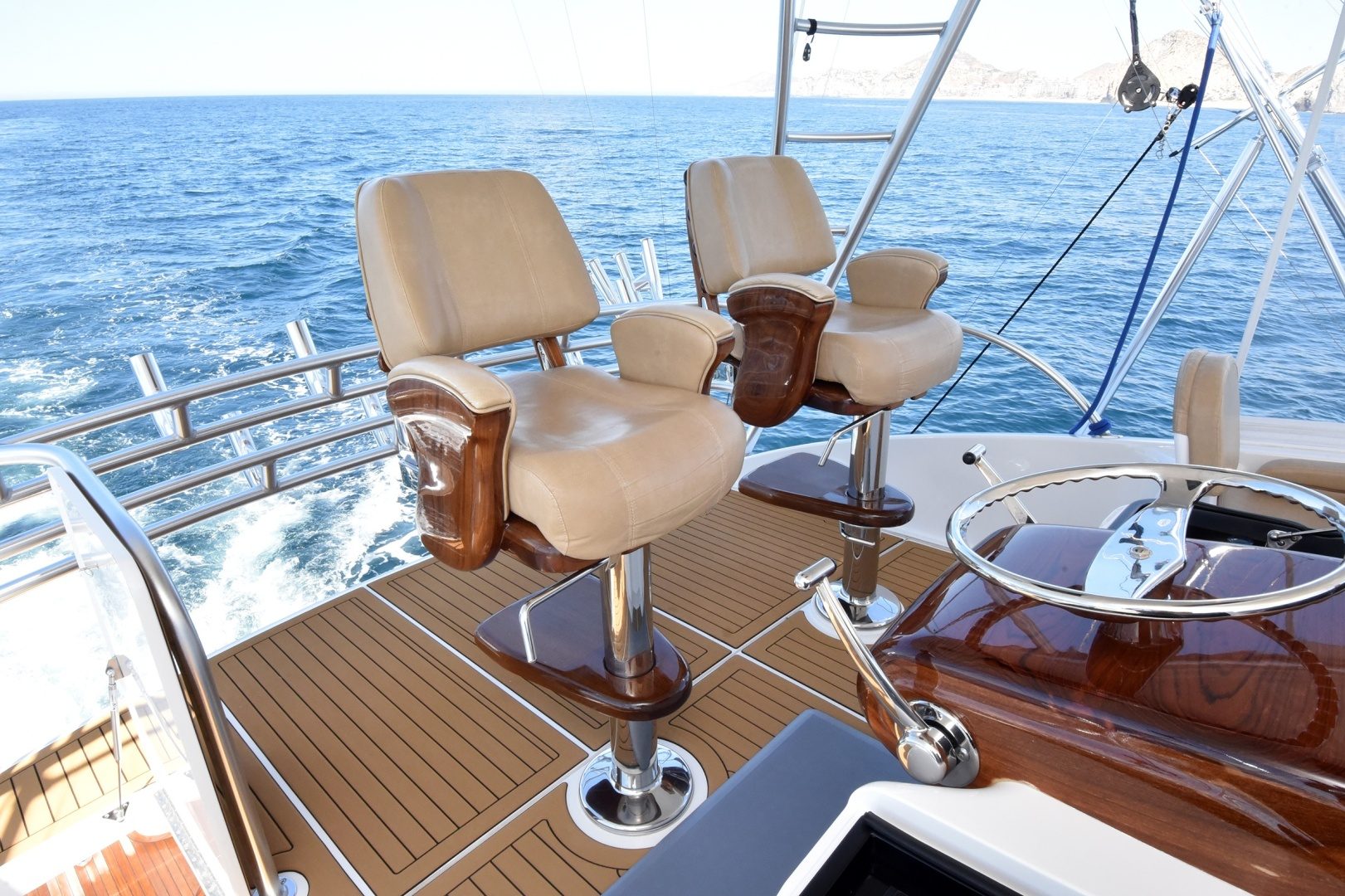 2016 Viking 55 Convertible "TAG Team" - photo 2