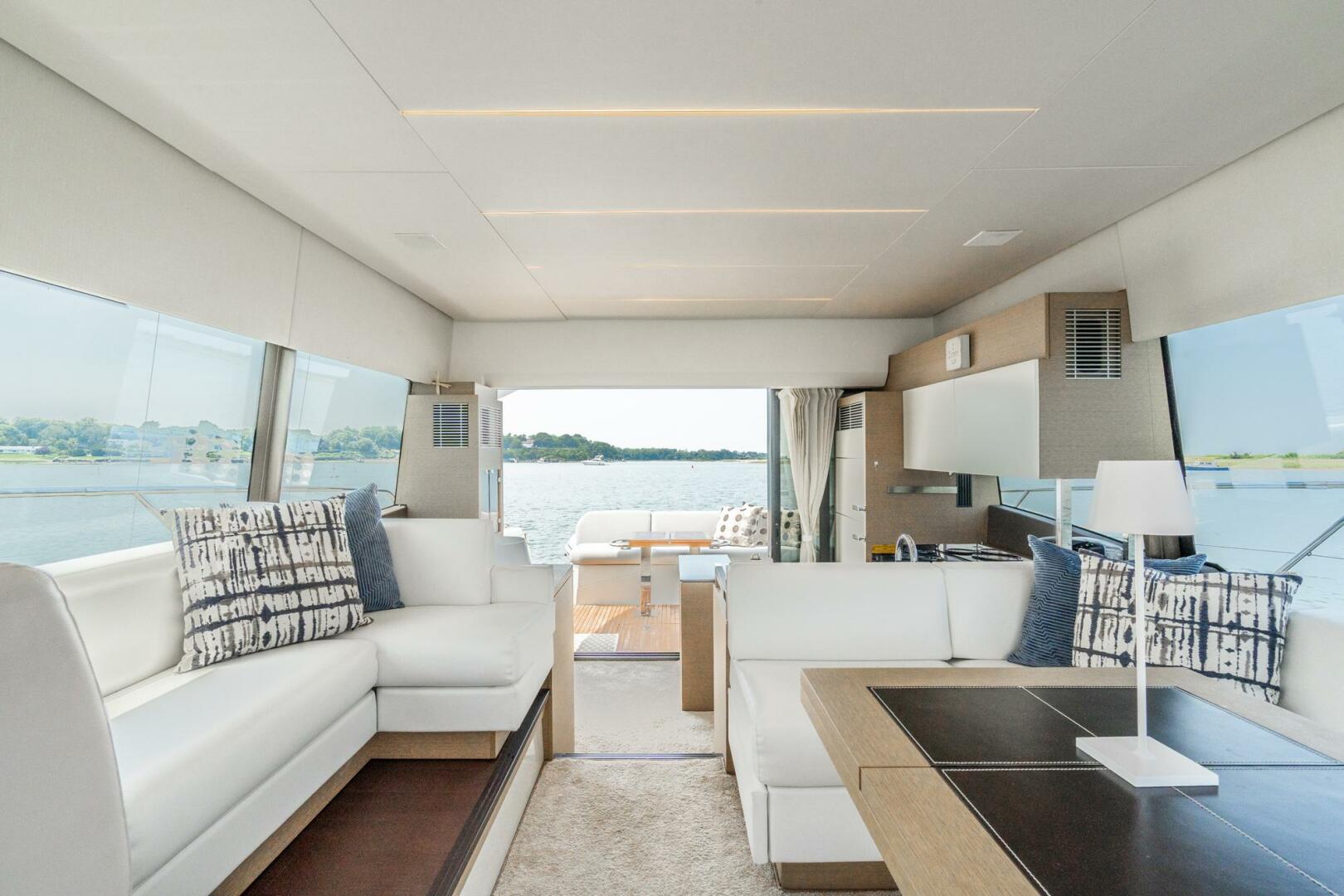 2019 Prestige - photo 2
