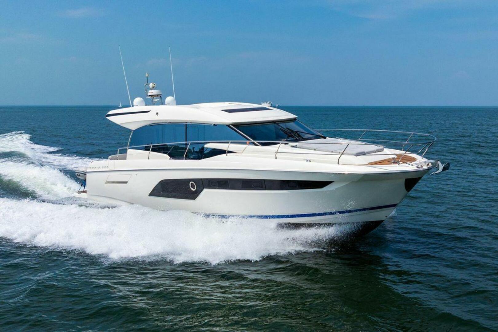 2022 Prestige 520S - photo 2