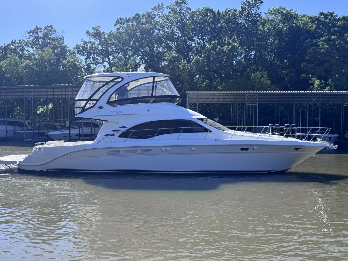 2009 Sea Ray 52 SEDAN BRIDGE - photo 2