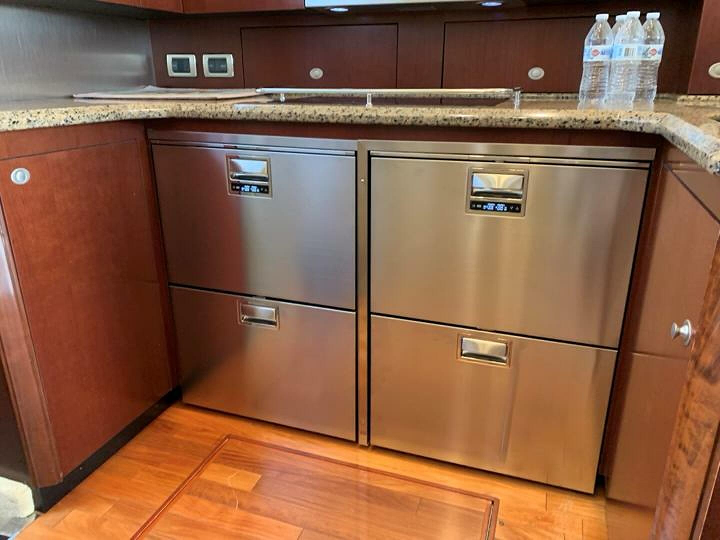 2006 Sea Ray 52 Sedan Bridge - photo 2