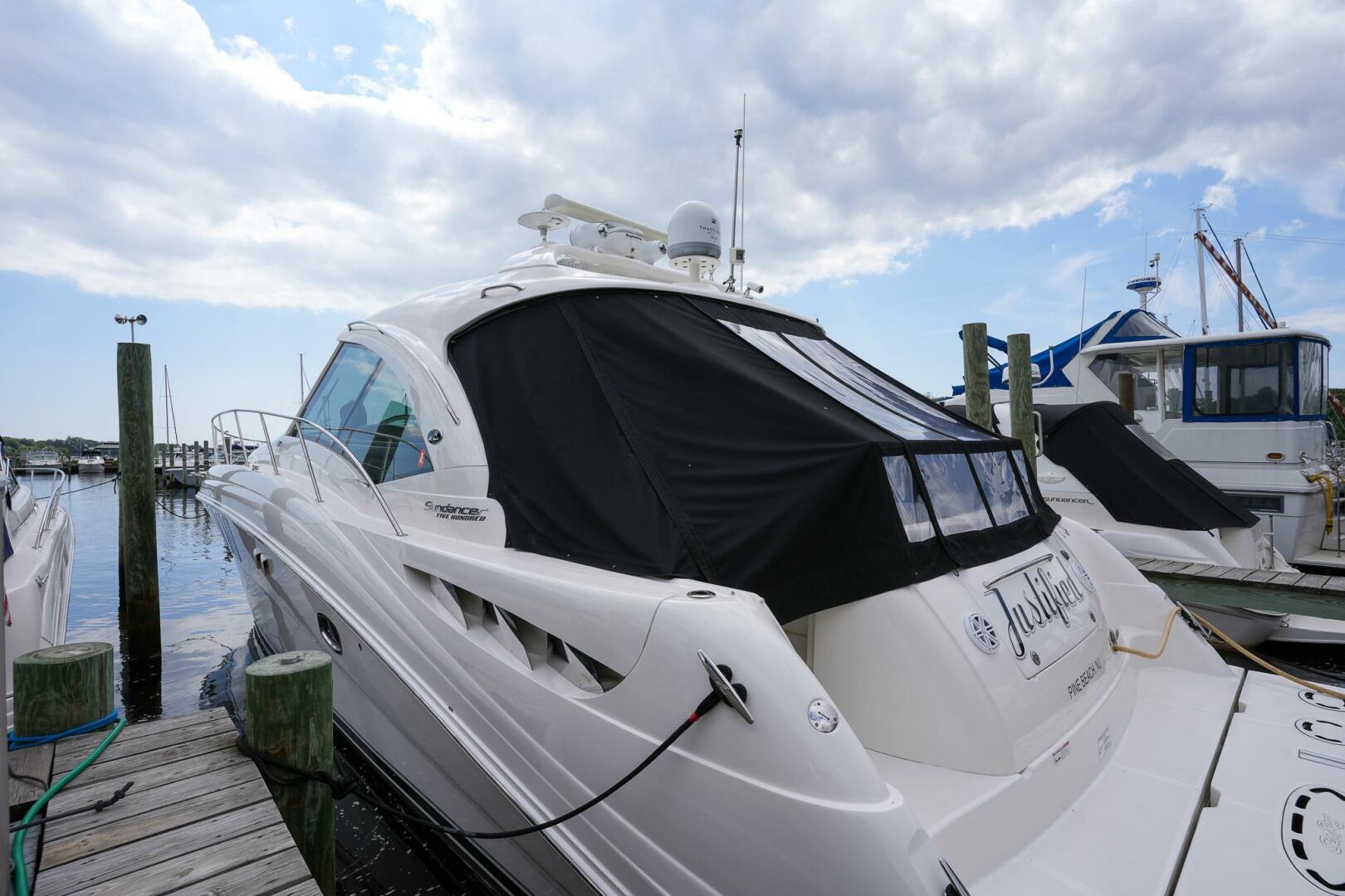 2010 Sea Ray 500 Sundancer - photo 3