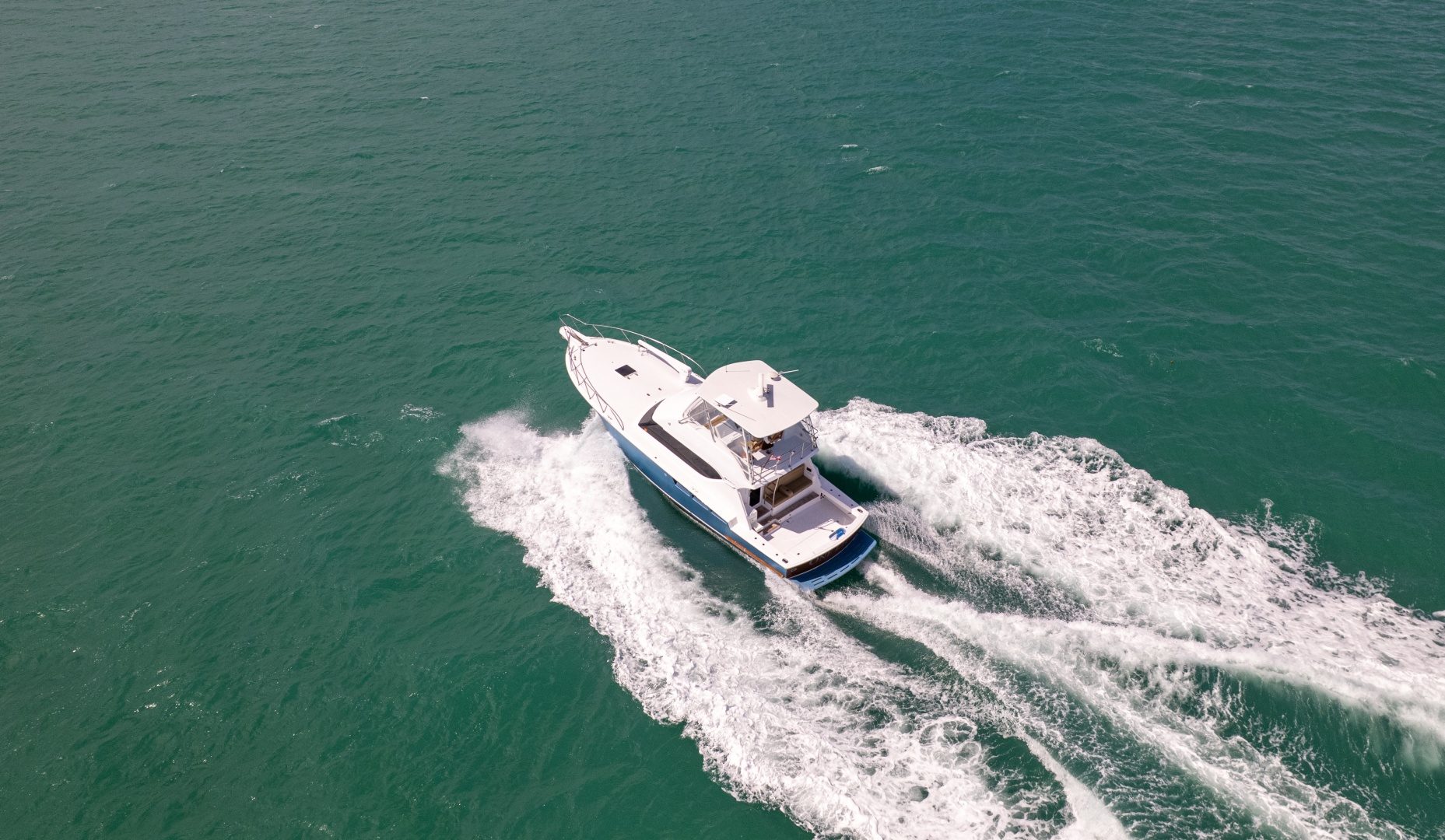 2000 Hatteras 50 Convertible "ONE LIFE" - photo 3