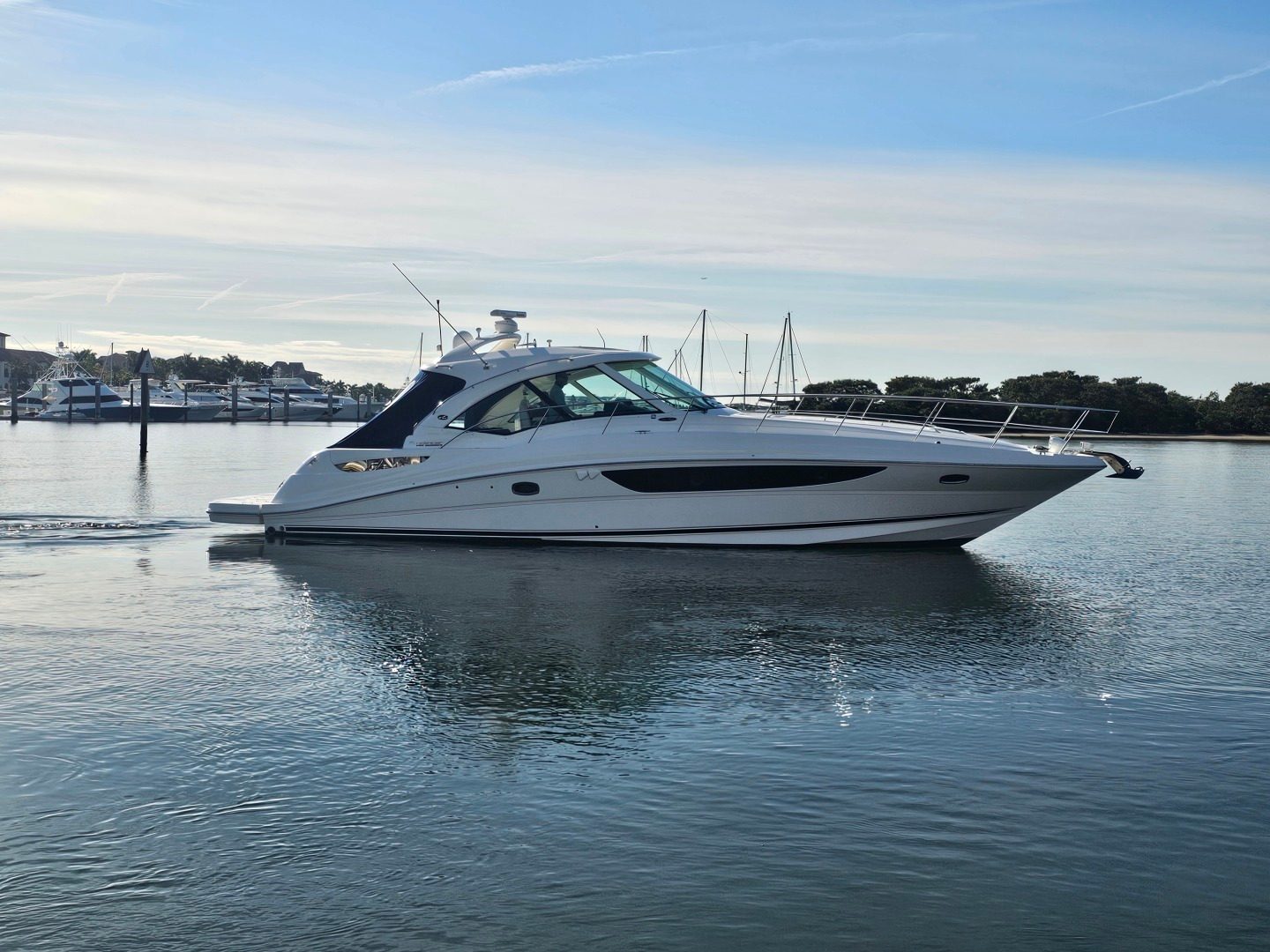 2012 Sea Ray 50 SUNDANCER - photo 2