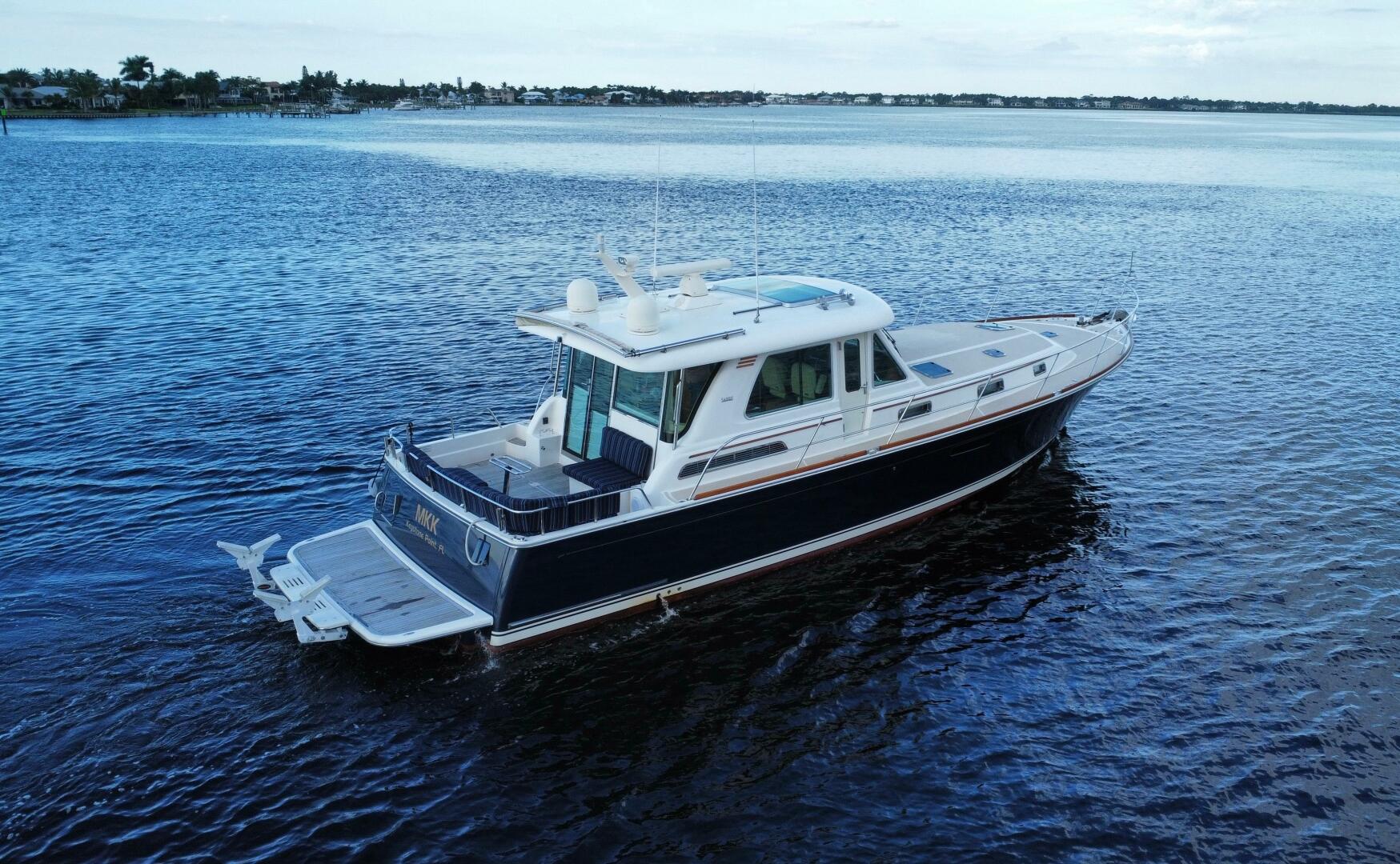 2013 Sabre 48 Salon Express - photo 3