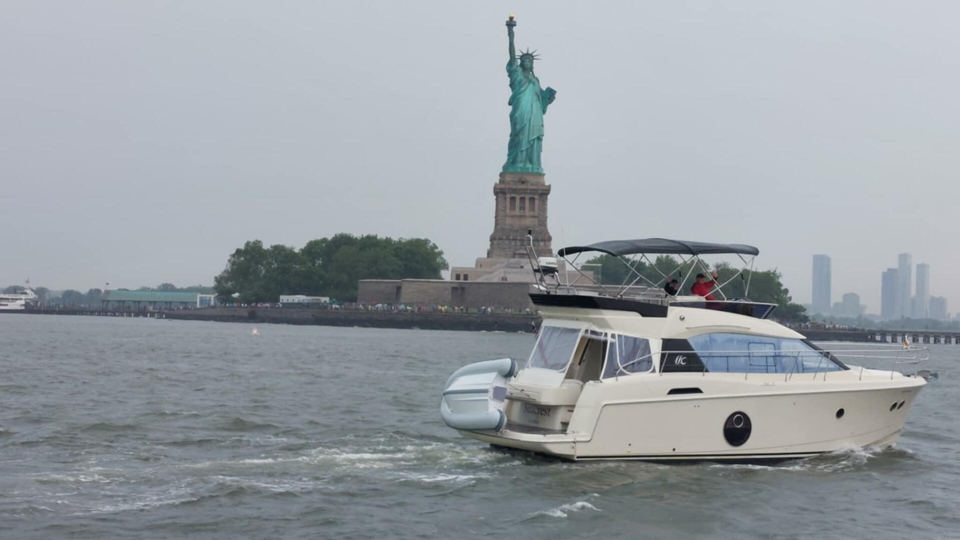 2017 Beneteau Monte Carlo 4 "Seacrest" - photo 2